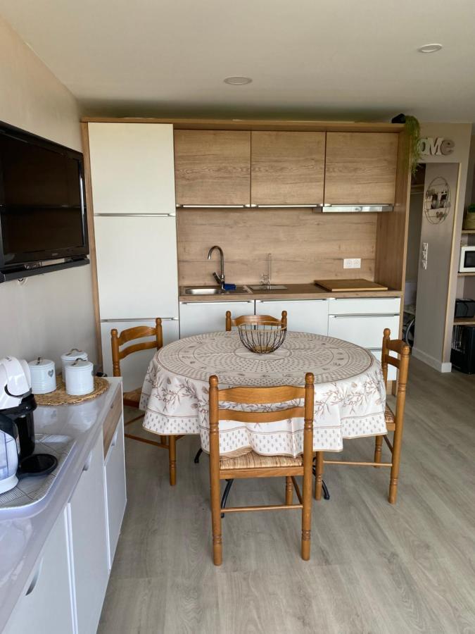 La Maison Du Bonheur Les Eaux Vives 1 Saint-Pierre-la-Mer  Eksteriør bilde